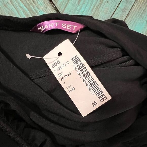 SMART Set Black Studded Dress Size Medium - Picture 5 of 7